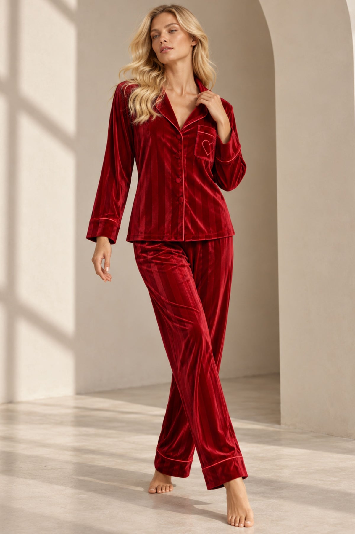 Дамски кадифен комплект пижама CHIARA VELVET MAROON от две части