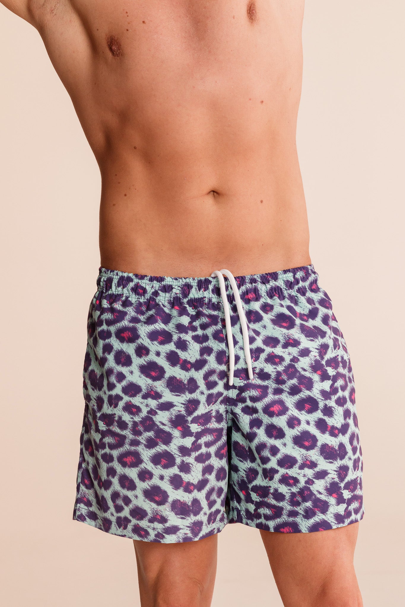 Бански шорти WAVE FIT ROAR от бързо съхнещ плат