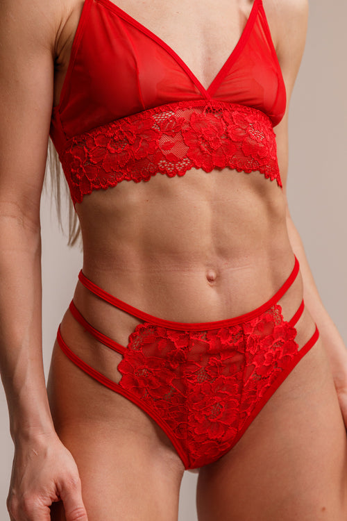 EMALY RED бразилиана тип thong с ленти от дантела