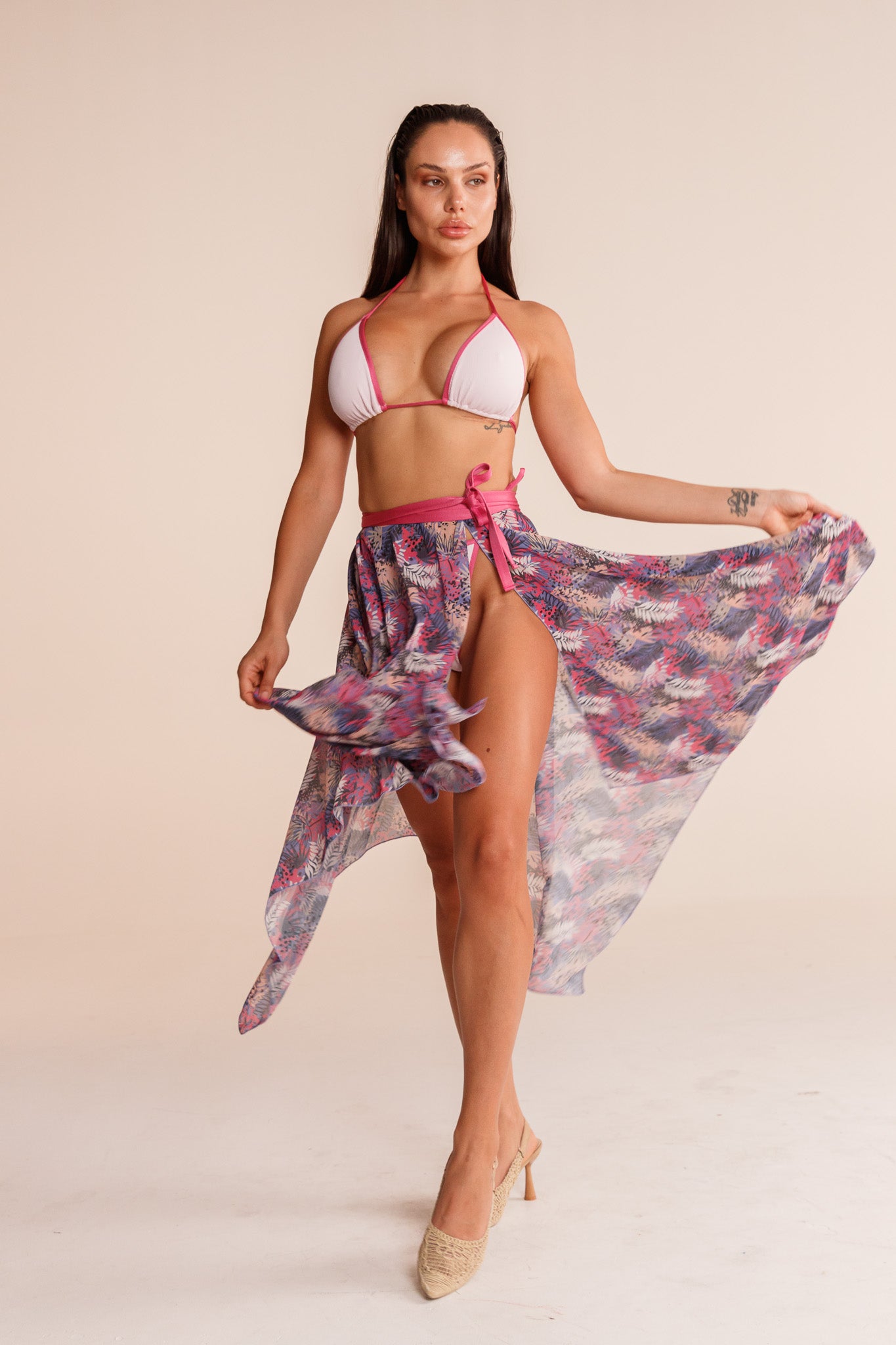 Дамска плажна пола DARA ONE SIZE LOVER от шифон