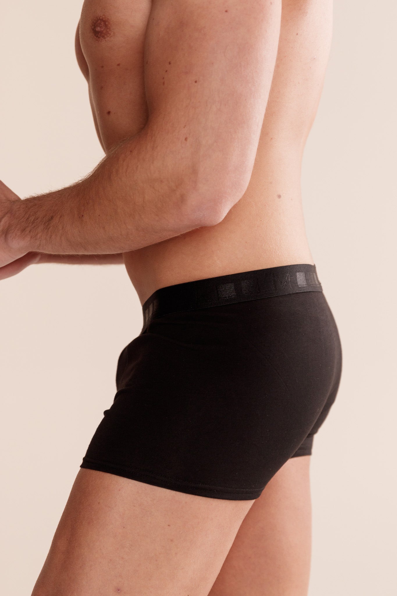 Active Boxer BLACK с външен ластик от памук и еластан