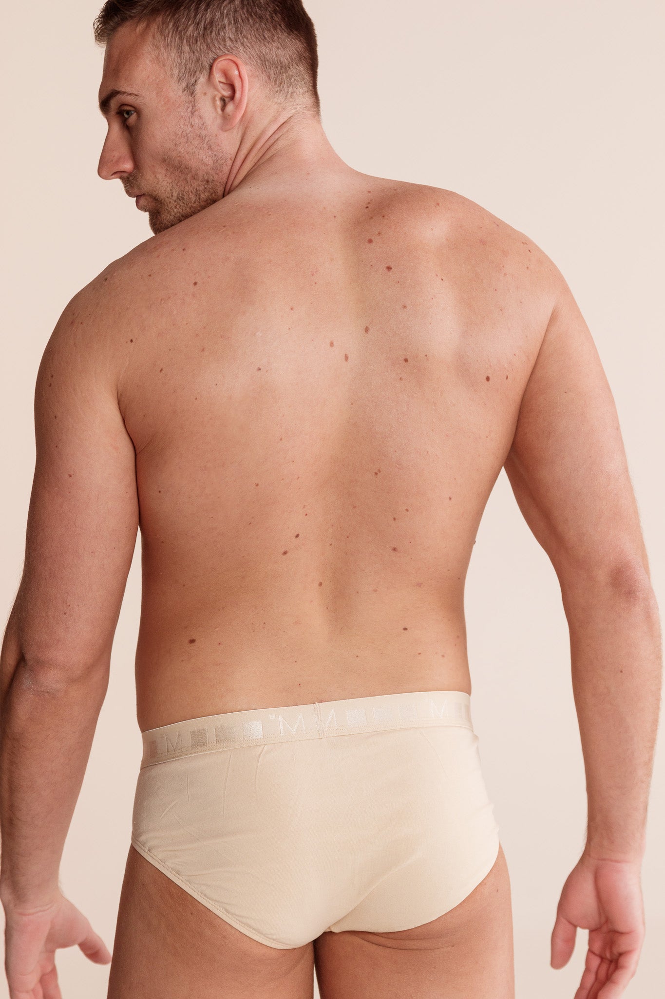 Comfort BREIFS NATURAL с външен ластик от памук и еластан
