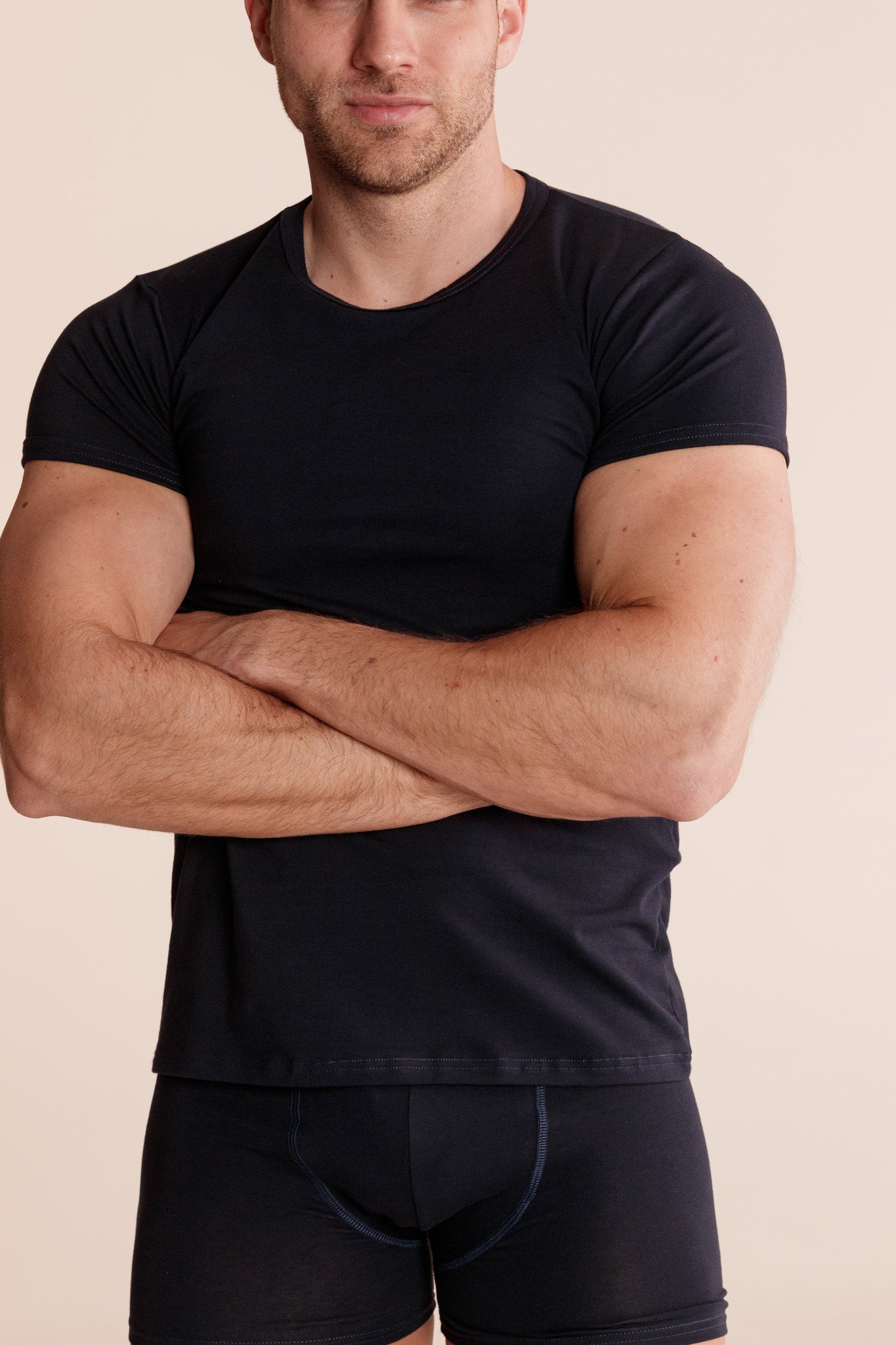 Comfort SlimFit NAVY мъжка тениска от памук с еластан