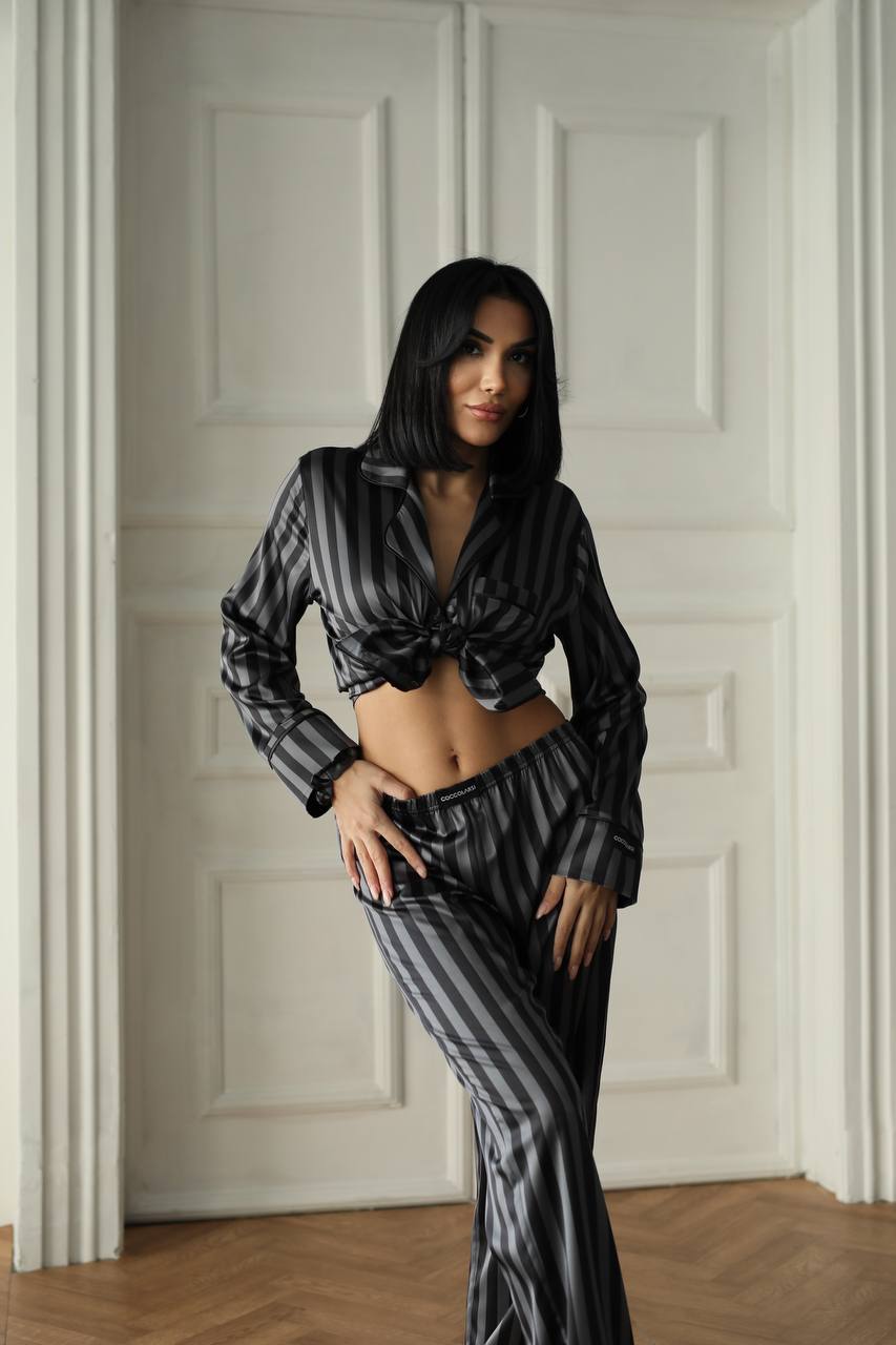 Пижама комплект ELARA BLACK STRIPES дълъг панталон и риза с копчета от сатен