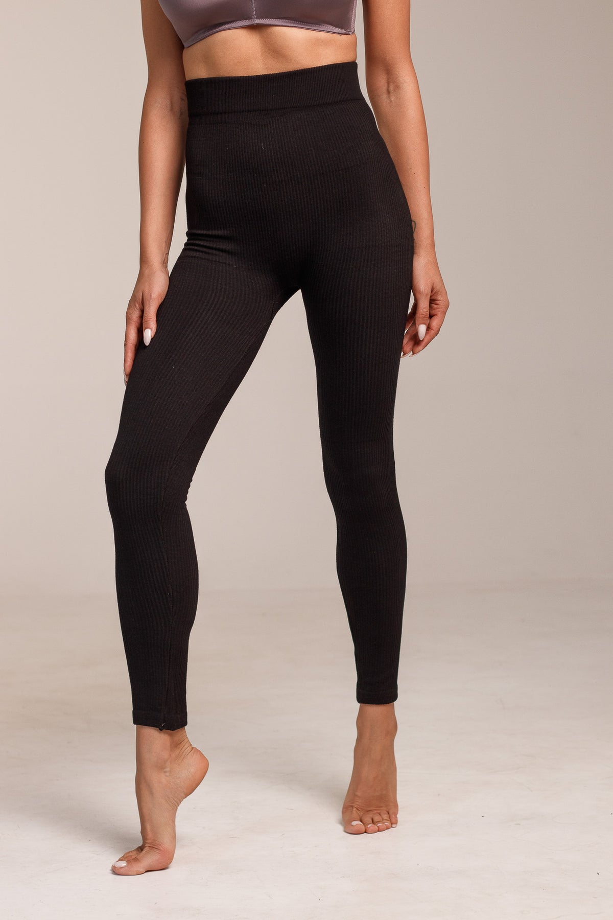 Дамски термо клин ISLA BLACK One Size рипсена материя