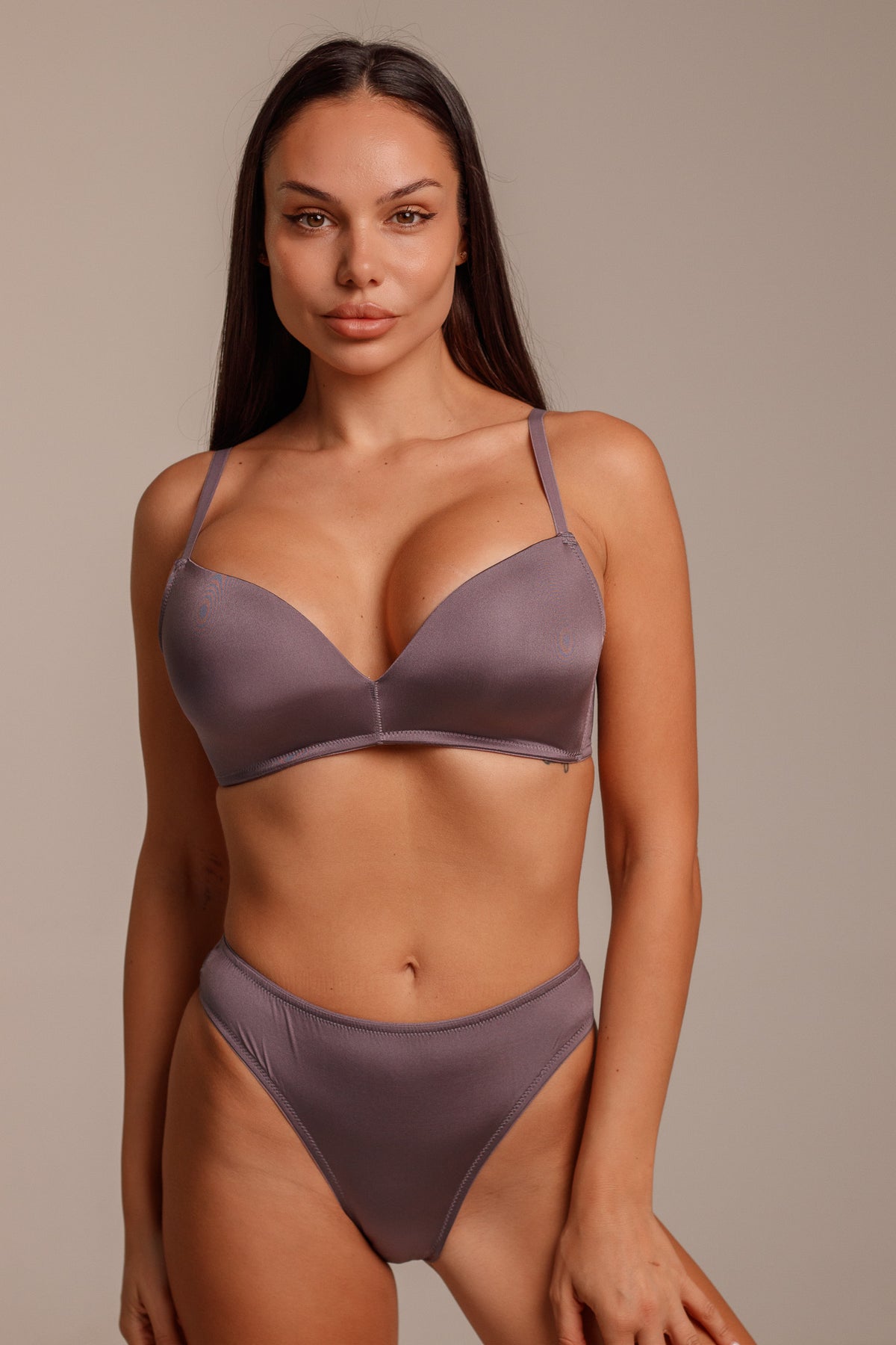 Комлект бельо JADE AMETHYST триъгълен сутиен с бикина