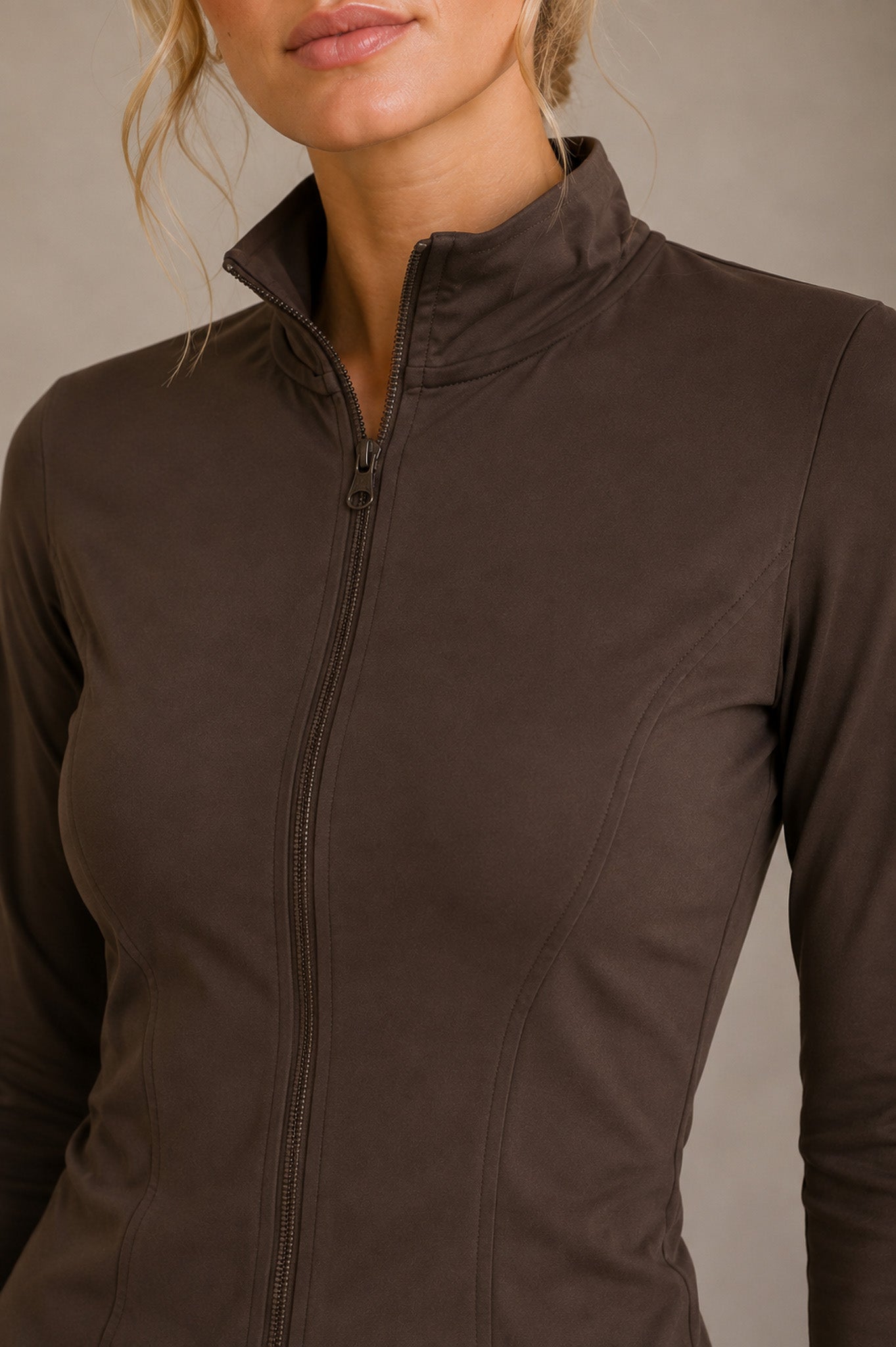 Дамско горнище LEONA ZIP TOP CHOCOLATE памук и вискоза