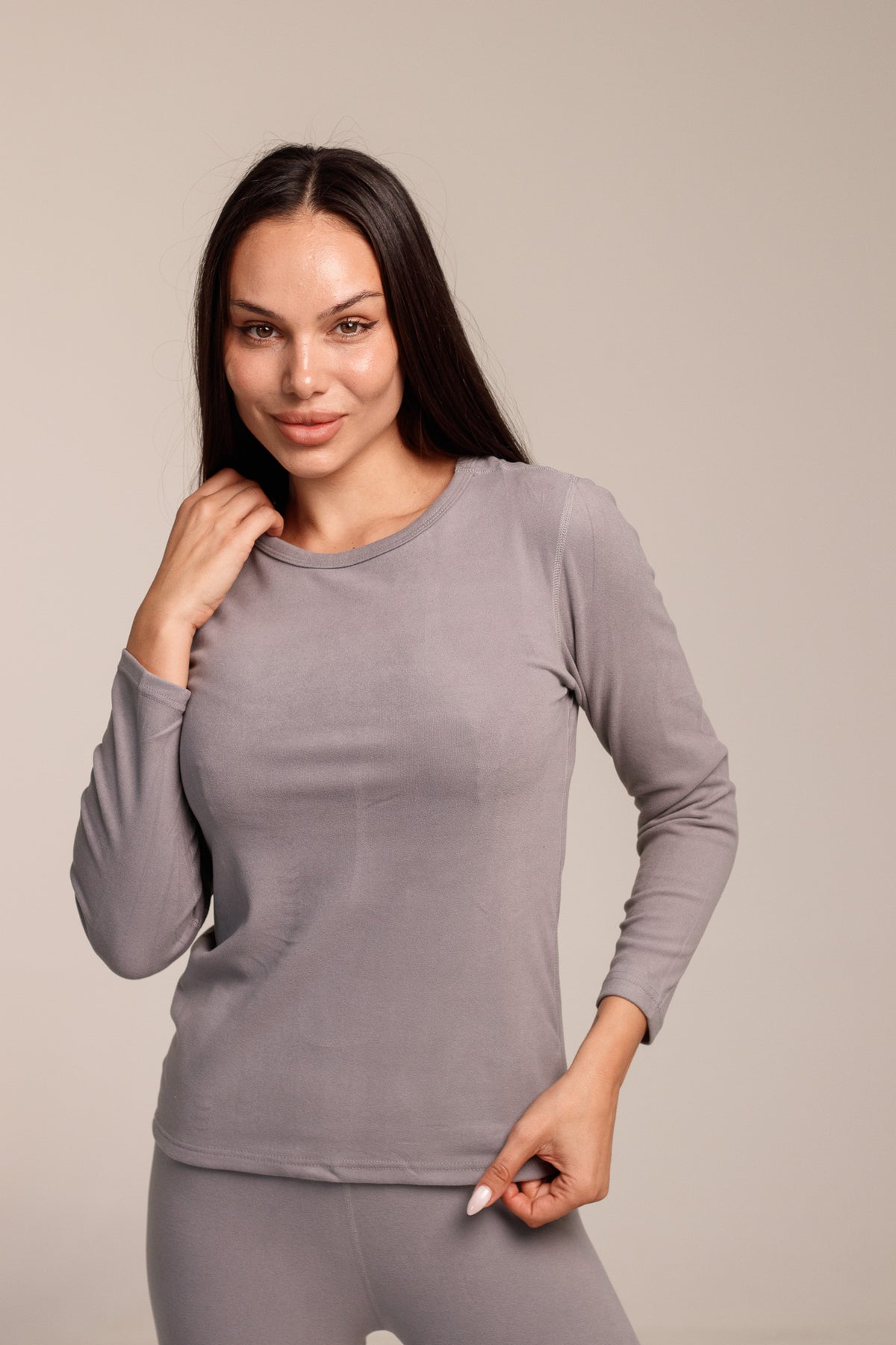Дамски сет термо бельо THERMA WOMAN GREY  от две части блуза с дълъг ръкав и клин