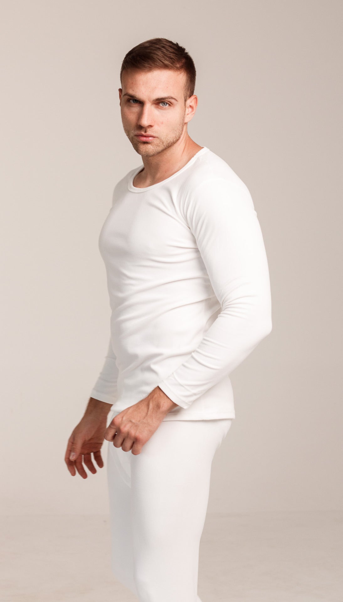 Мъжки сет термо бельо THERMA MEN WHITE от две части блуза с дълъг ръкав и клин